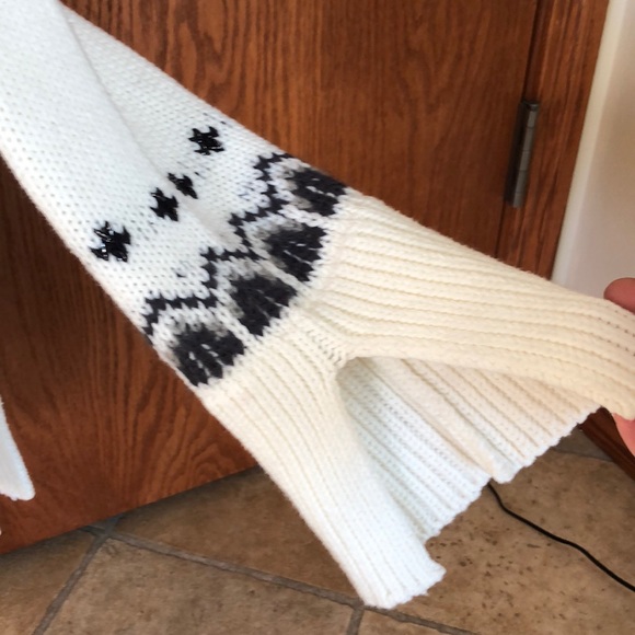 ‘Workshop’ long sleeve sweater - Picture 4 of 12